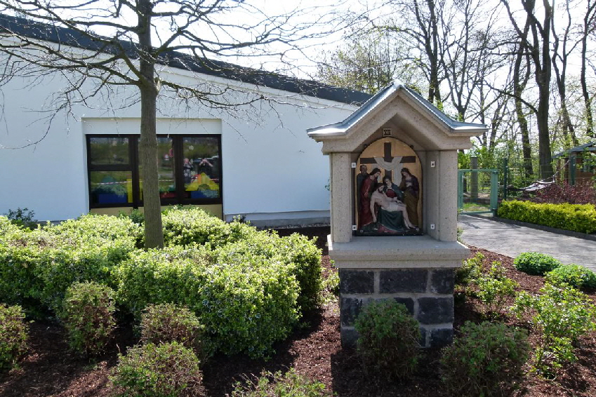 20110409 1024 Kreuzweg 13 Kindergarten
